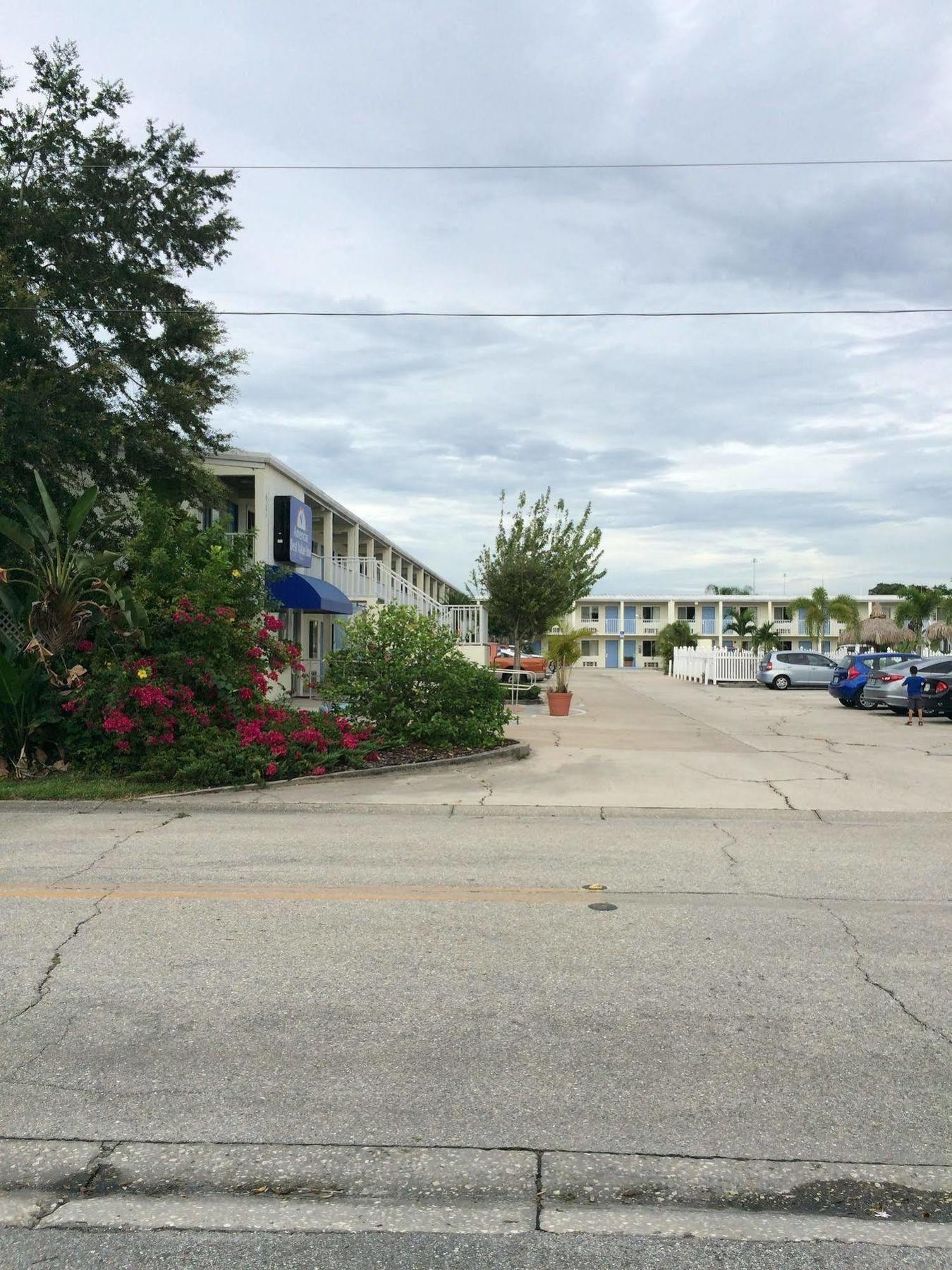 Americas Best Value Inn Bradenton-Sarasota Εξωτερικό φωτογραφία